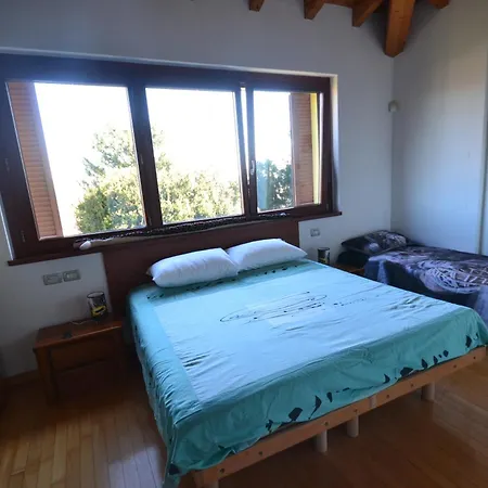 Appartamento Domus Viola In Vicino Al Di Albiolo